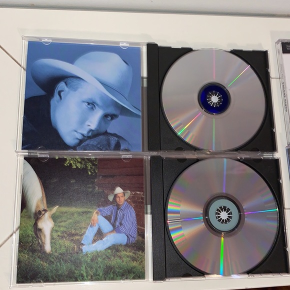 Garth Brooks The Limited Series Box Set 6 C.D. From 1998-CD’s Mint Condition! - Picture 9 of 12